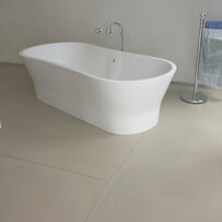 Bodenoptik mit Badewanne